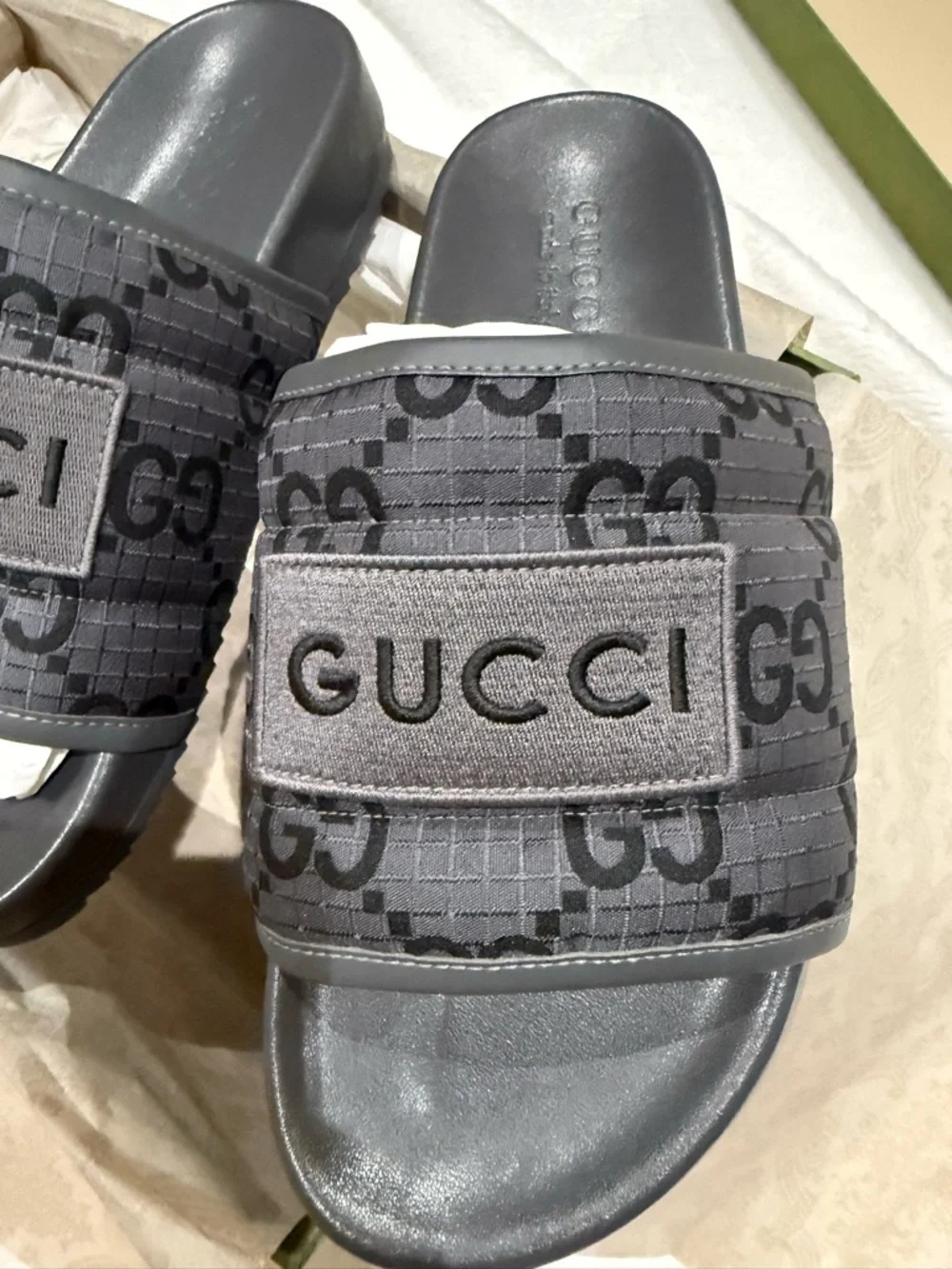Gucci rubber slide